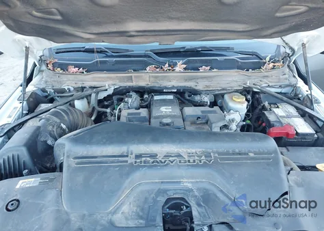 2022 Ram 2500 Laramie 4X4 6'4 Box z USA, uszkodzony, nr VIN 3C6UR5FL8NG323647